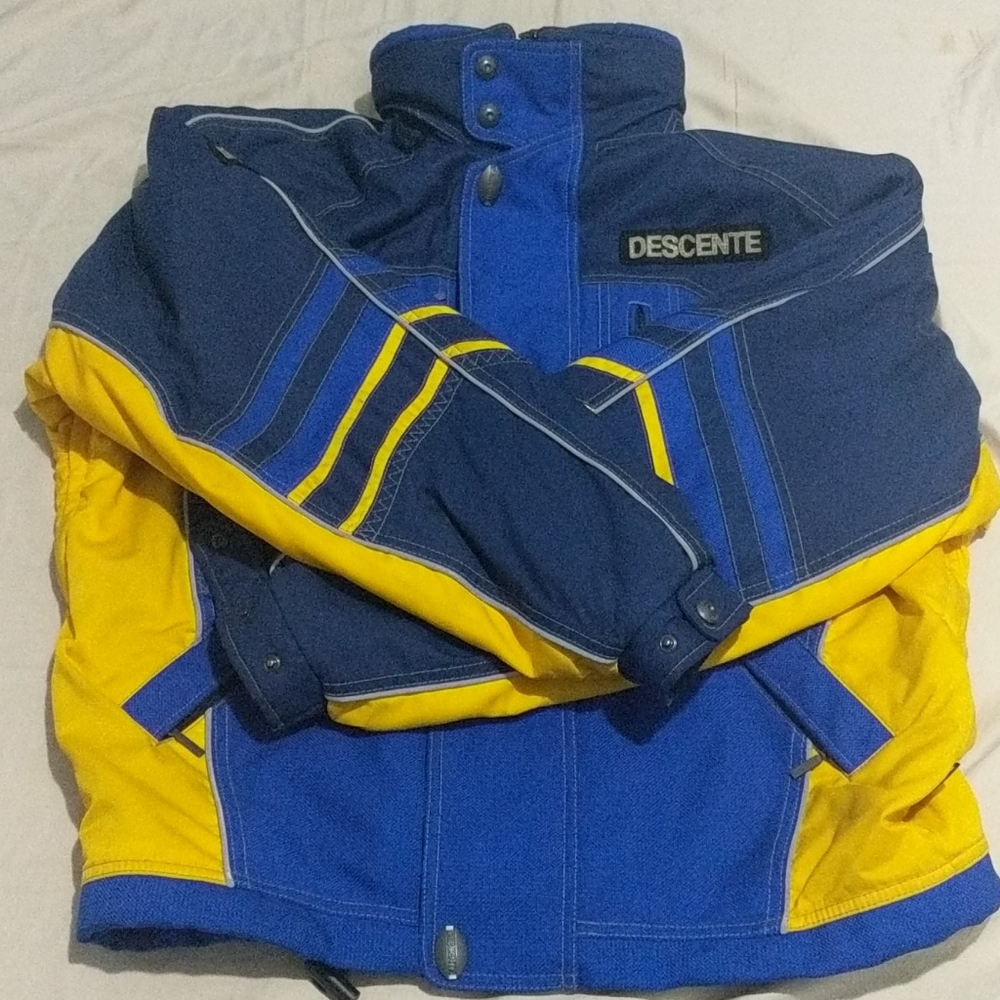 Descente Dermizax Ski/Snowboard Jacket - Large